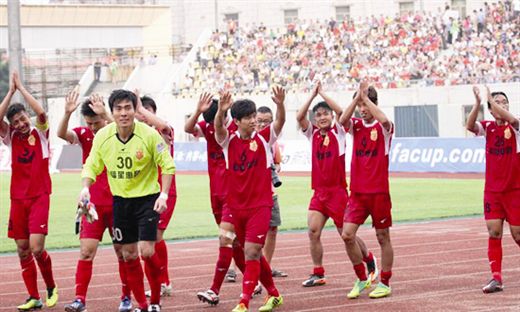 湖人101-105不敌雄鹿 球员评价：詹姆斯满分