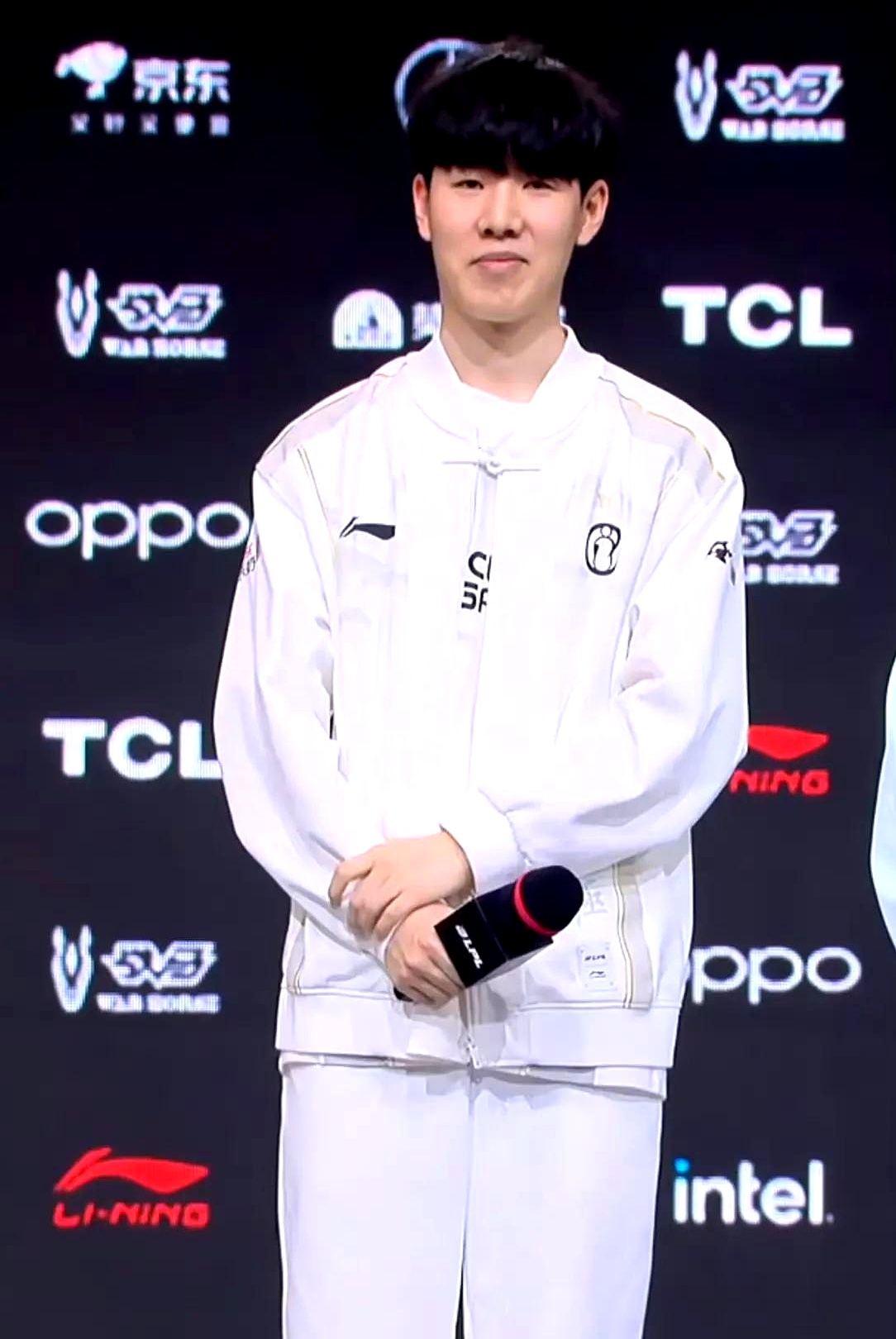 LPL夏季赛W1D4：Ale对线Qingtian，milkyway交手Beichuan